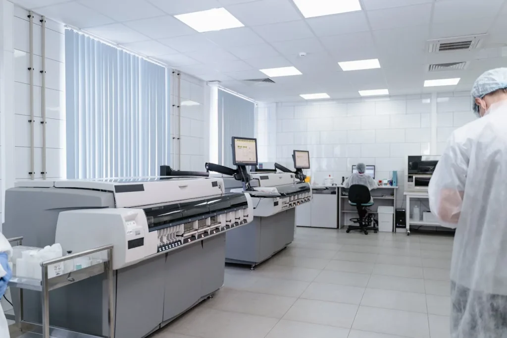 keeping the laboratory clean